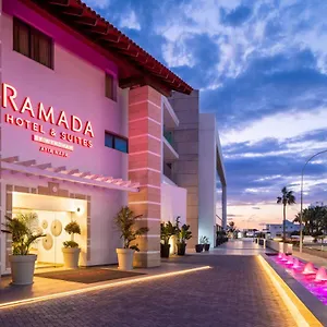 Ramada & By Wyndham איה נאפה