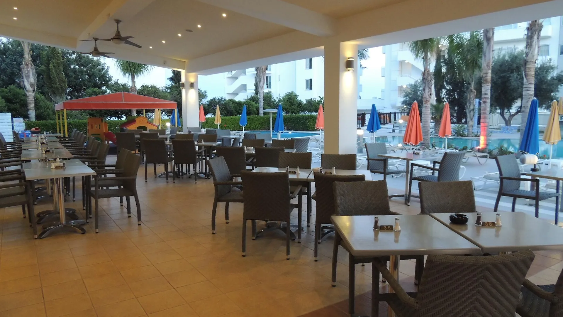 Anesis Hotel Ayia Napa 3*,  Kypr