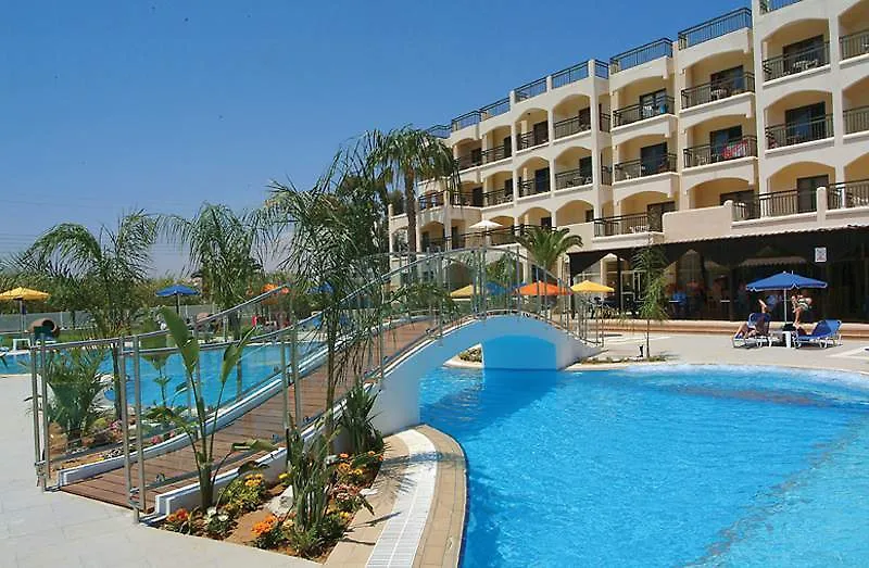 Anesis Hotel Aya Napa Kıbrıs